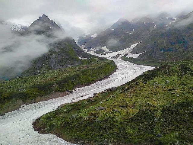 Mana Pass, Badrinath- Uttarakhand (Last Indian Village)